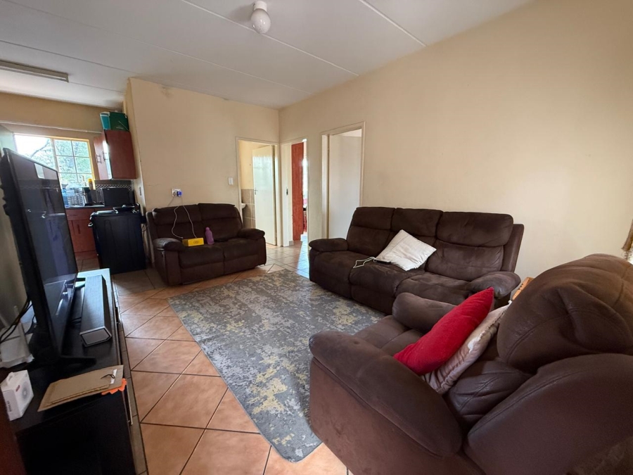 2 Bedroom Property for Sale in Rustenburg Central North West